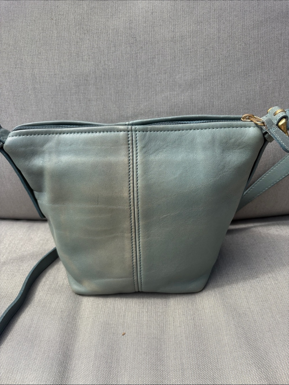 Coach Vintage MacDougal
In the color Celadon Crossbody Bag Made in USA - Picture 2 of 9
